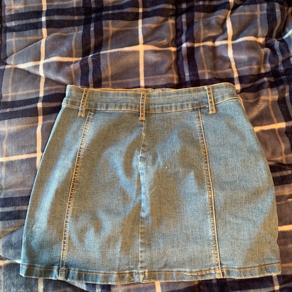 tillys skirt - Picture 2 of 2